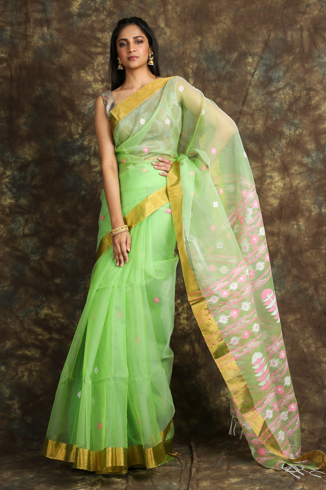 Women's  Muslin Saree with Allover Weaving Butta and Pallu - Charukriti