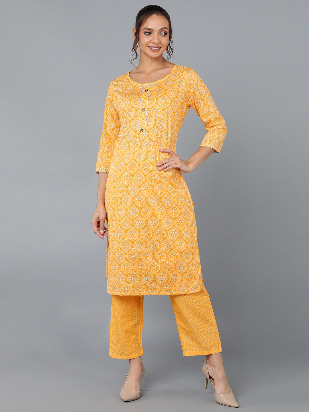 Women's Cotton Blend Printed Straight Kurta Set (Yellow) - Kipek