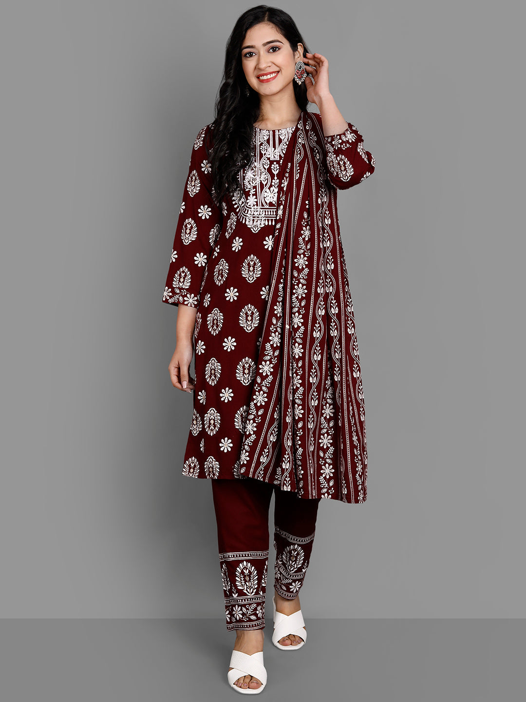 Women's Maroon Rayon Kurta Pant And Dupatta Set - Noz2Toz