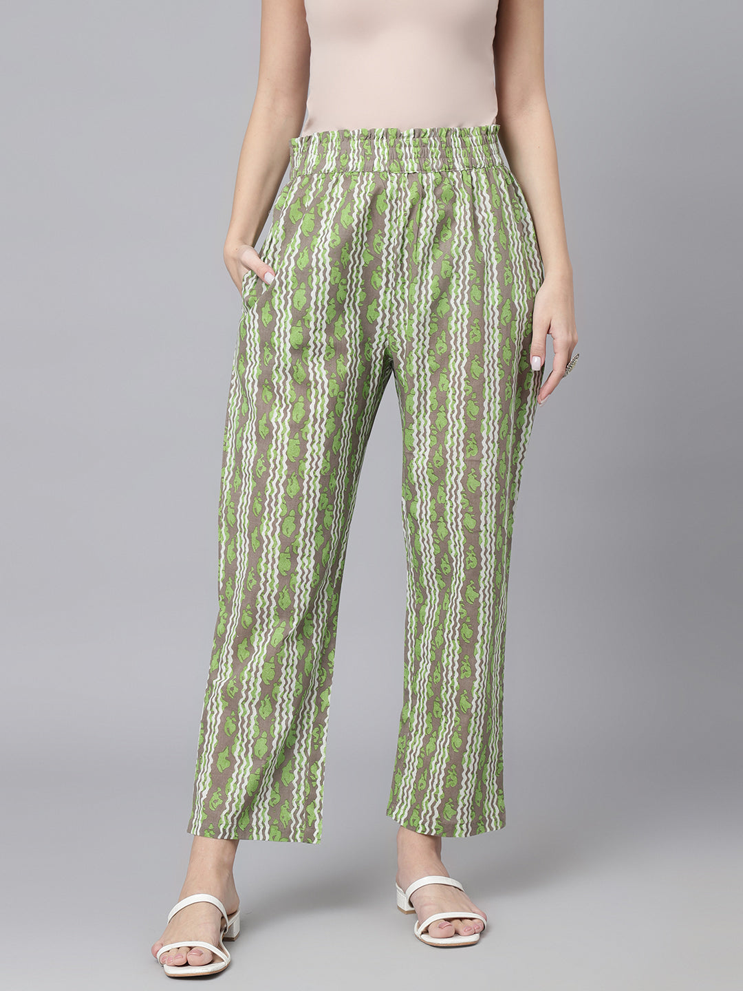 Women's Green Abstract Print Cotton Relaxed Fit Casual Trouser - DECKEDUP