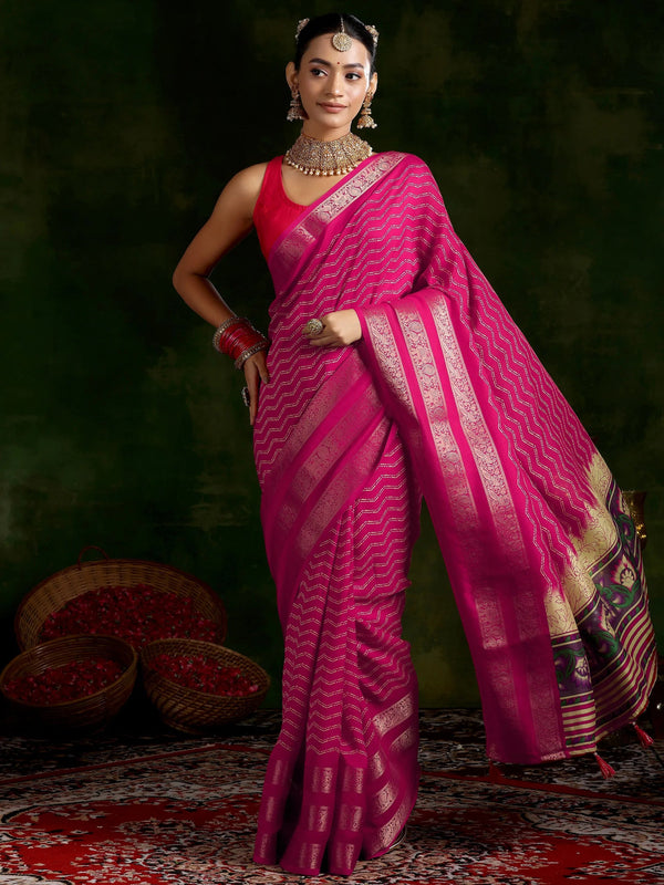 Pink Printed Silk Blend Saree With Unstitched Blouse Piece