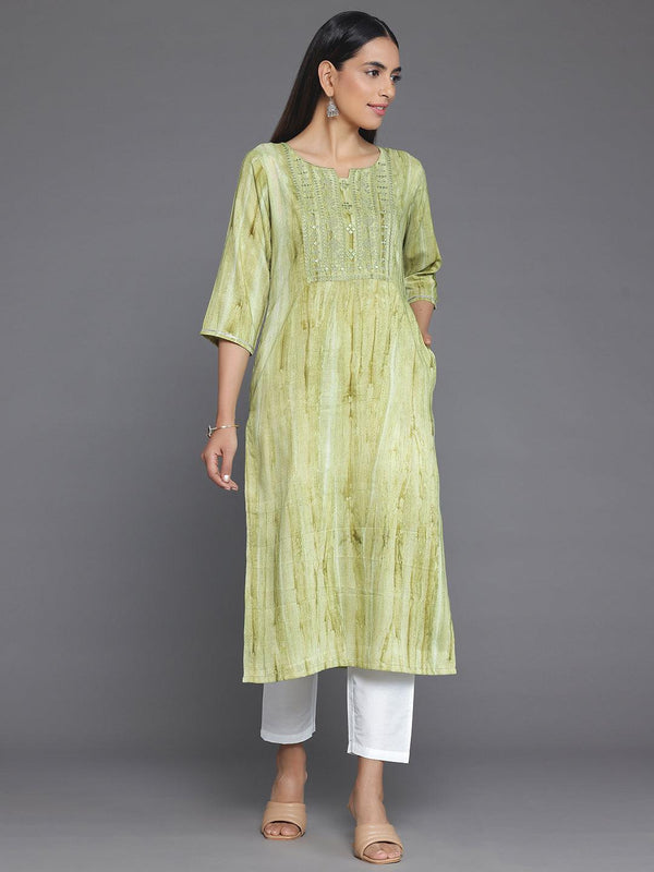 Green Yoke Design Cotton Straight Kurta