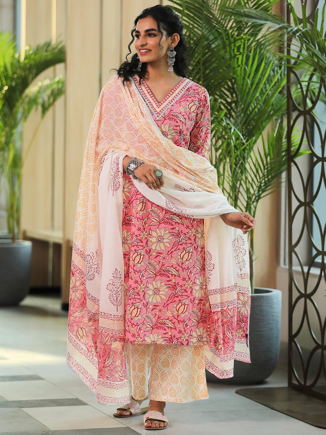 Pink Printed Cotton Straight Suit With Dupatta - Jashvi