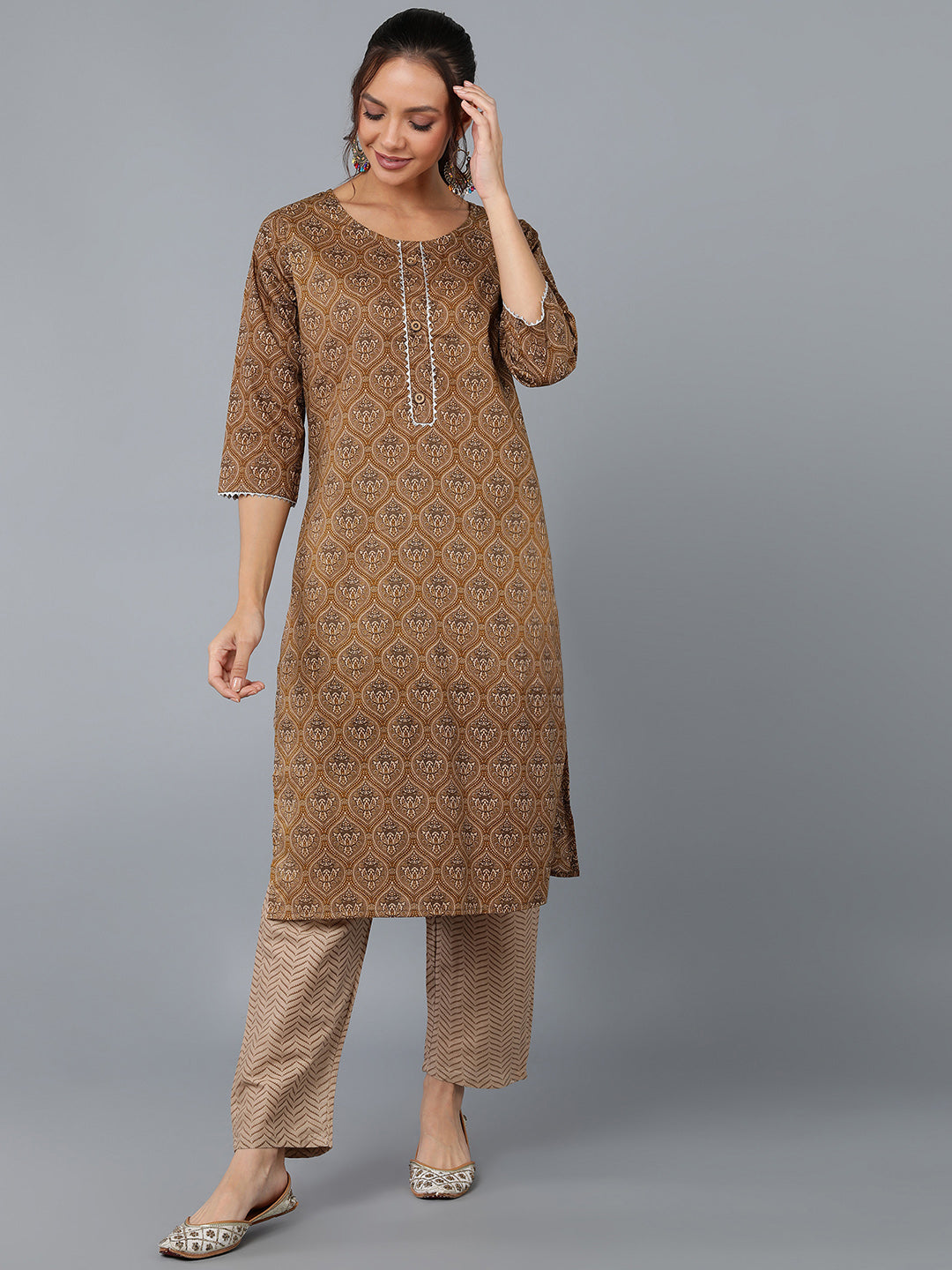 Women's Cotton Blend Printed Straight Kurta Set (Brown) - Kipek