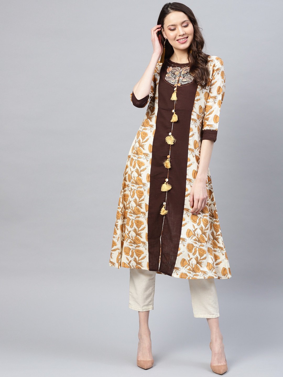 Women's Off-White & Brown Printed Kurta - Yufta