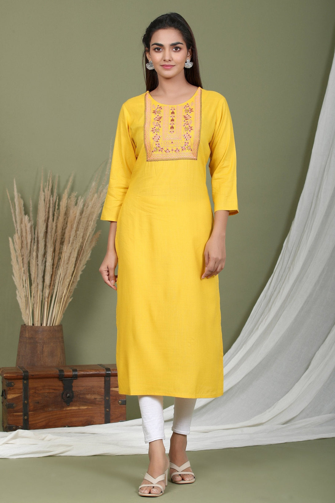 Women's Yellow Embroidered Kurta - Yufta