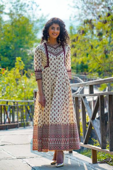 Cream Cambric Floral Print Anarkali Kurta Dress With Mask - Juniper