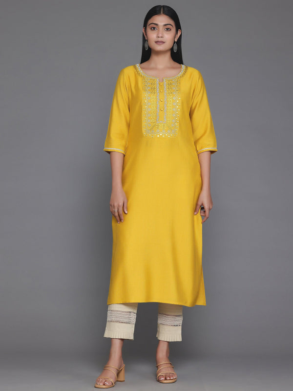 Yellow Yoke Design Silk Straight Kurta