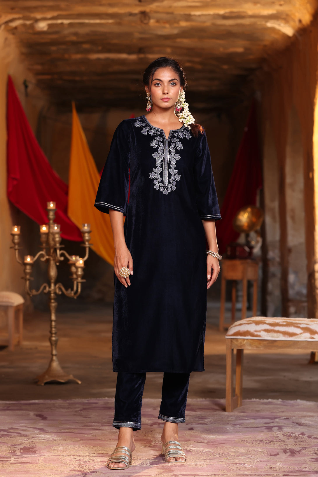 Women's Navy Blue Velvet Embroidered Straight Kurta & Pants Set - Juniper