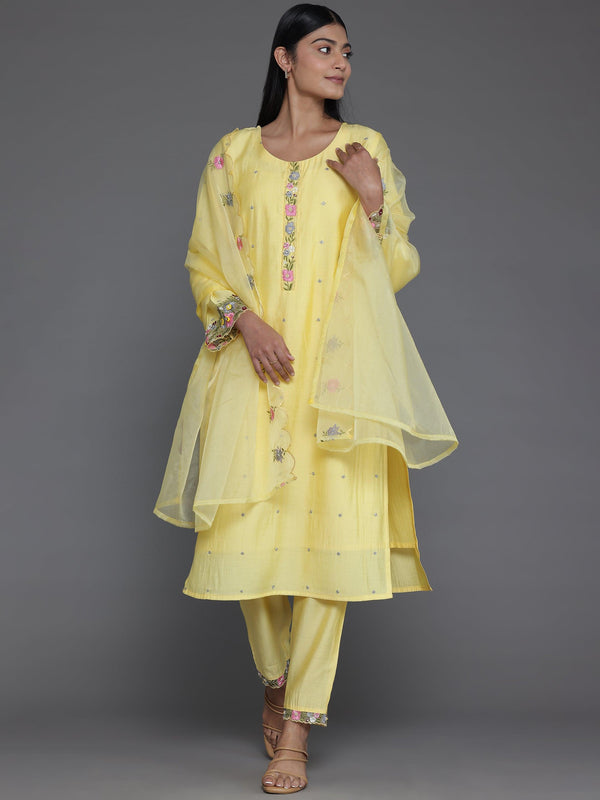 Yellow Embroidered Silk Blend Straight Suit With Dupatta - Jashvi