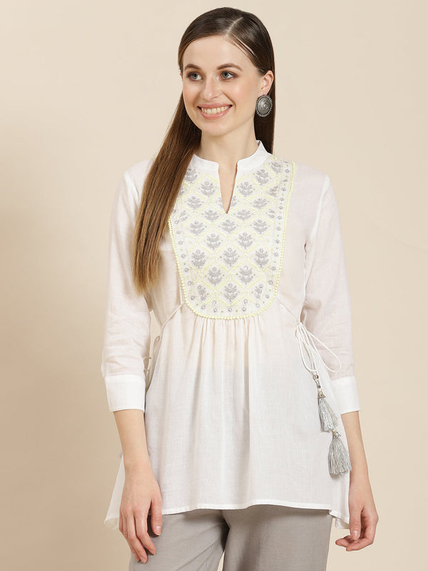 Women's  White Cotton Moss Embroidered A-Line Tunic - Juniper