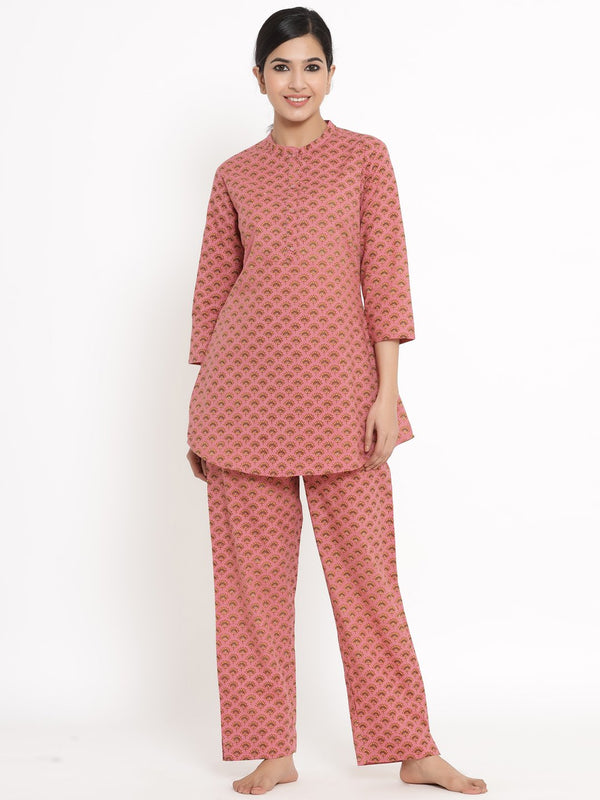 Women's Printed Cotton Fabric Night Suit Peach Color - Kipek