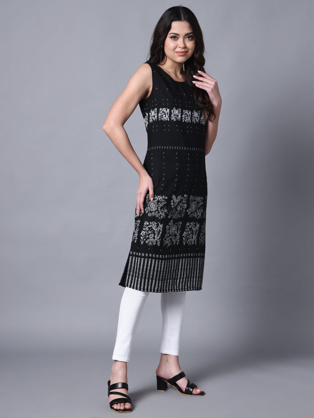 Women's Black Rayon Print Strapy Straight Sleeveless Kurta - Deckedup