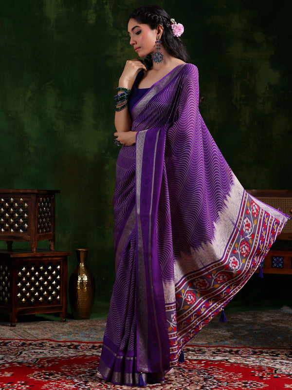 Purple Printed Silk Blend Saree With Unstitched Blouse Piece