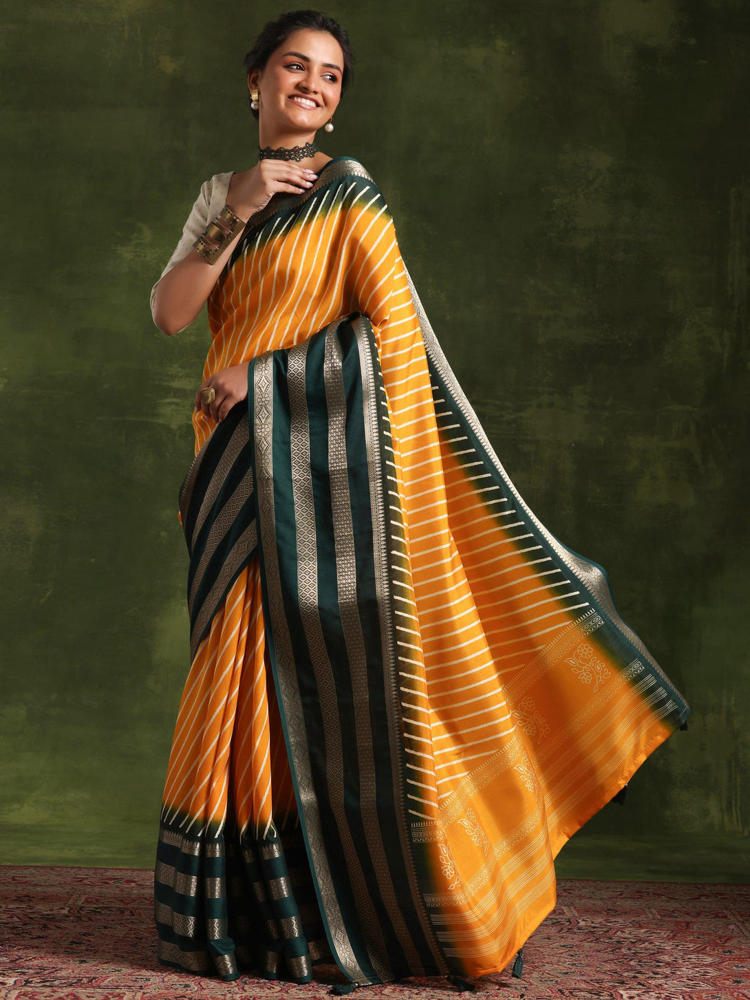 Mustard Printed Silk Blend Saree With Unstitched Blouse Piece - Jashvi