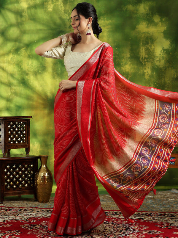 Red Printed Silk Blend Saree With Unstitched Blouse Piece