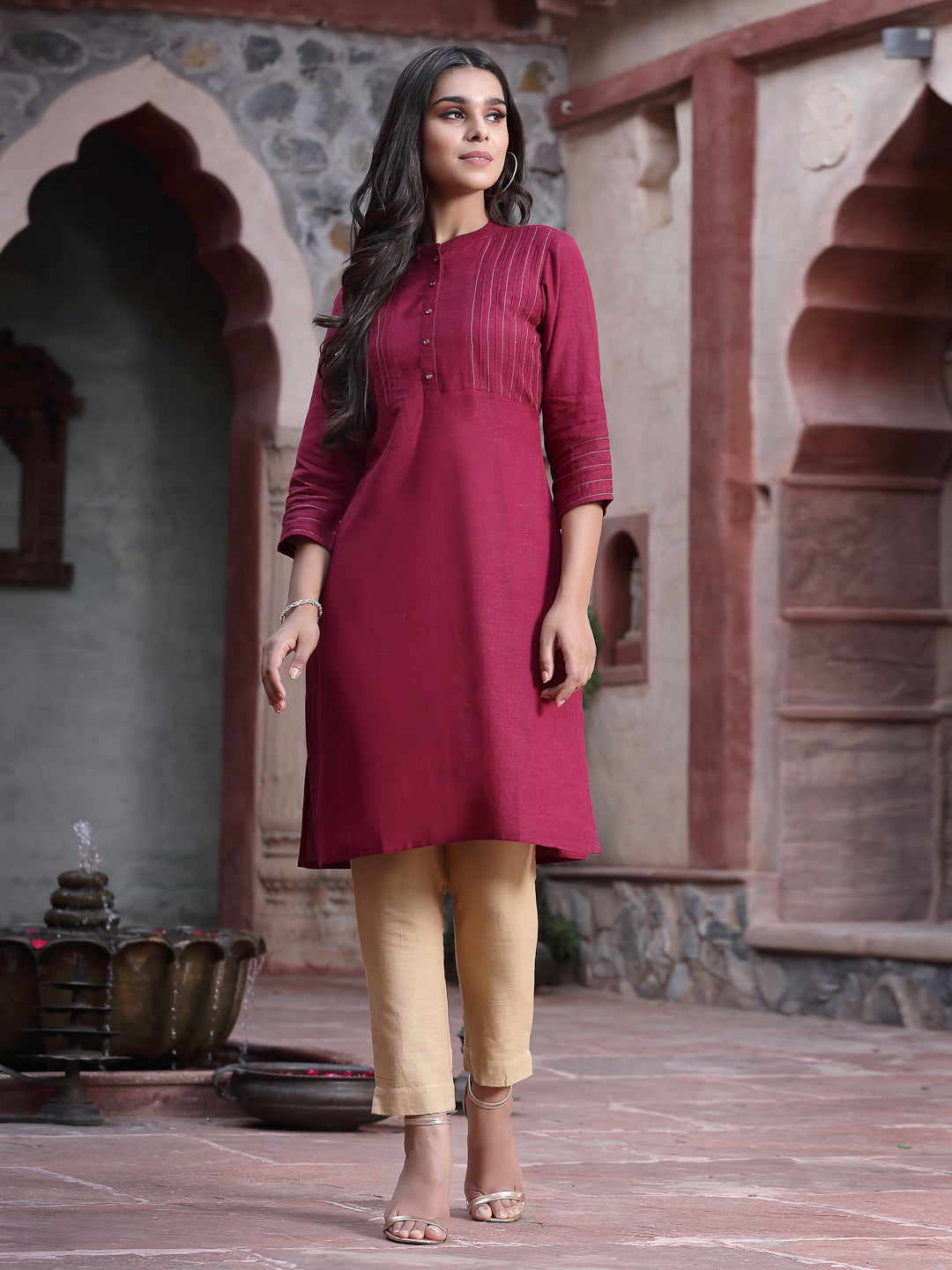 Women's Wine Rayon Solid Straight Kurta - Juniper