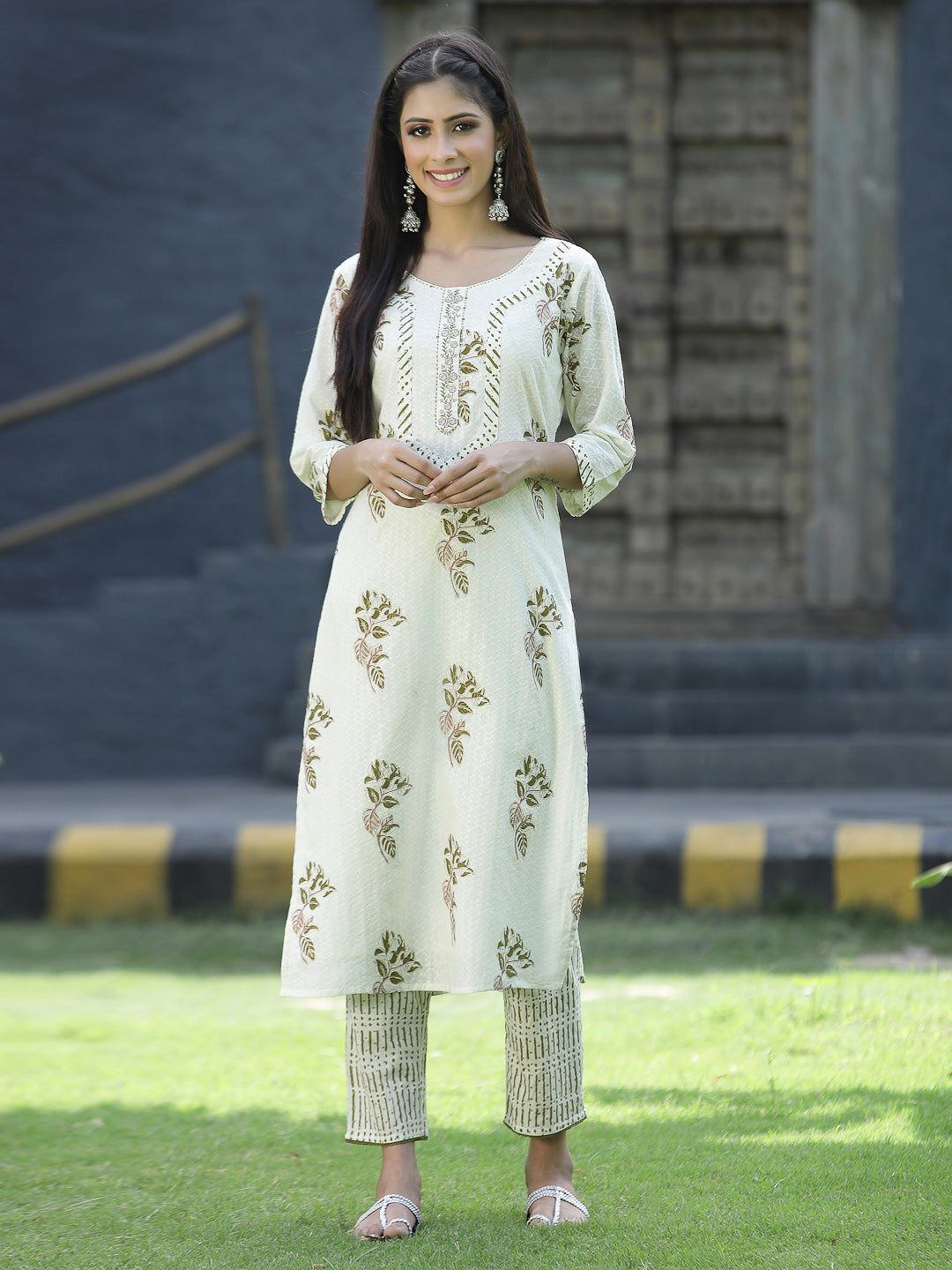 Women's Off White Cotton Dobby Festive Printed Straight Kurta Sets - Juniper