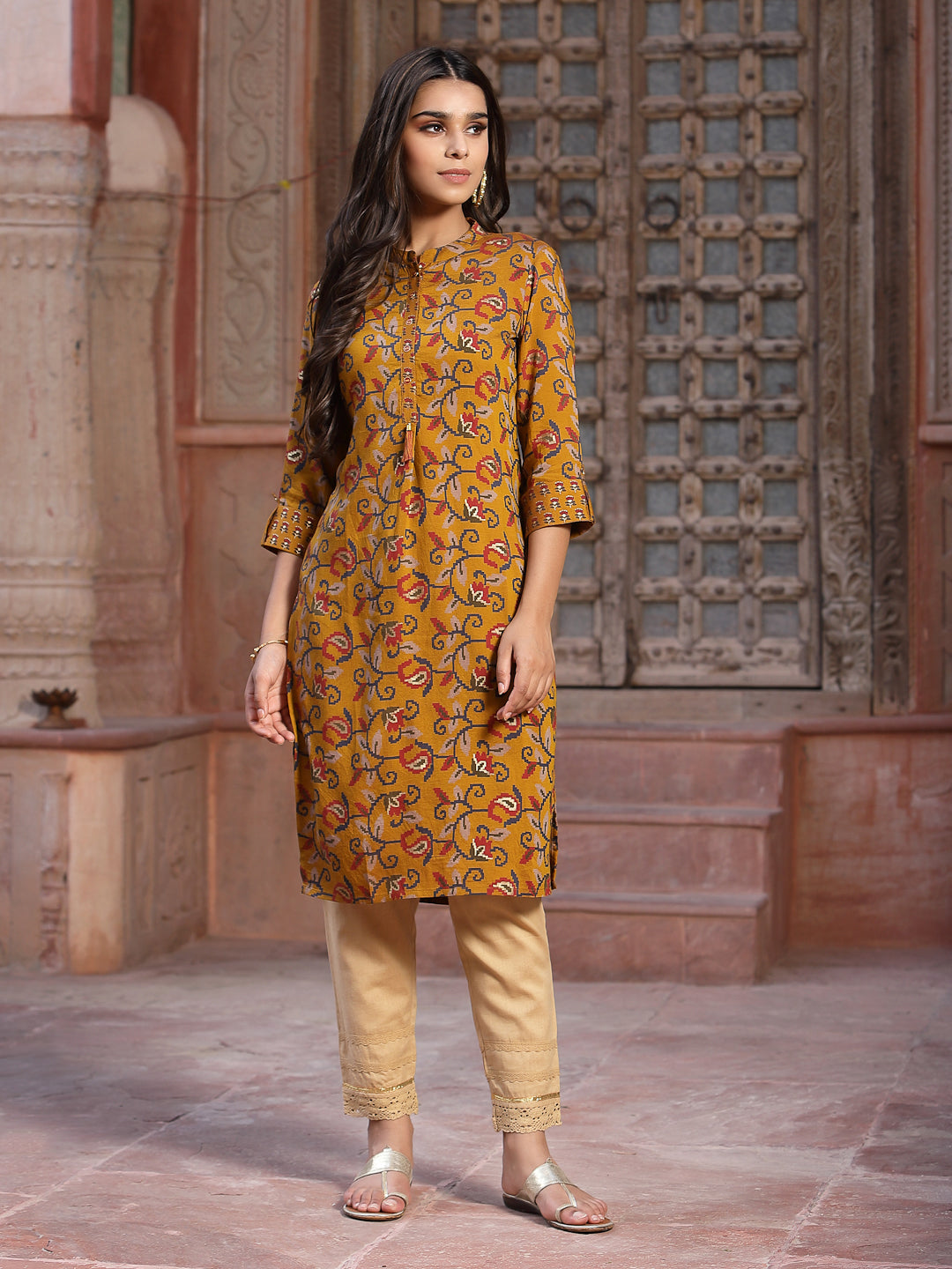 Women's Mustard Muslin Printed Straight Kurta - Juniper