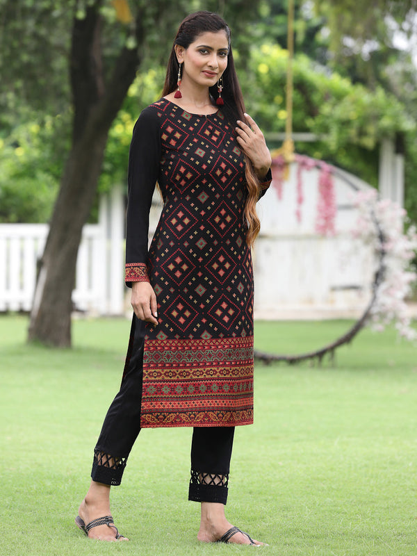 Women's Acrylyc Viscose Jaquard Knit Black Printed Straight Festive Kurta - Juniper