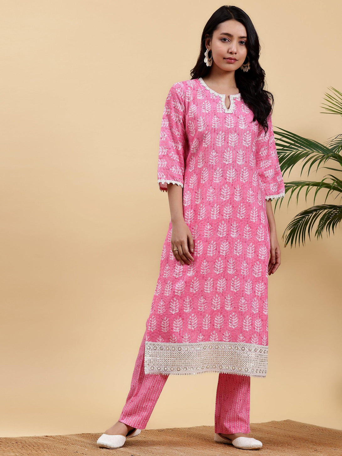 Pink Printed Cotton Straight Kurta Set - Jashvi