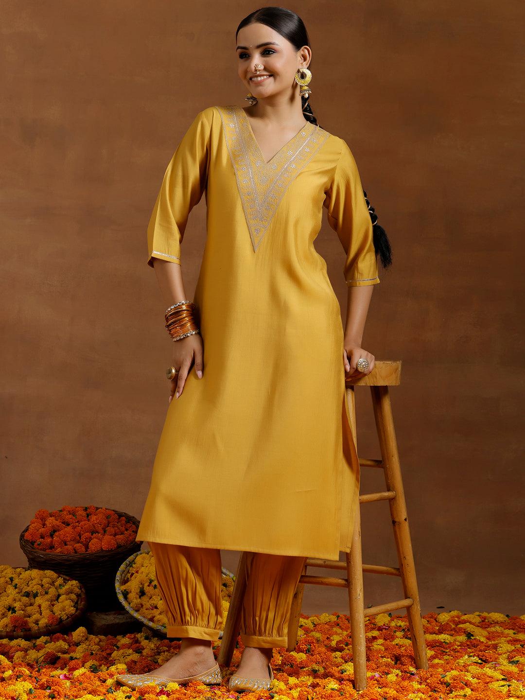 Yellow Yoke Design Silk Blend Straight Kurta Set - Jashvi