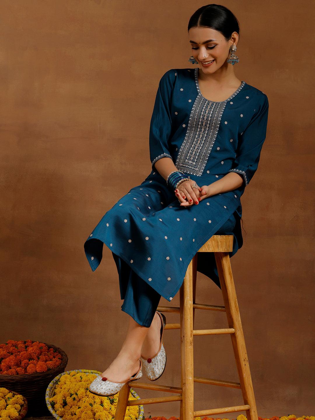 Blue Embroidered Silk Blend Straight Kurta Set - Jashvi