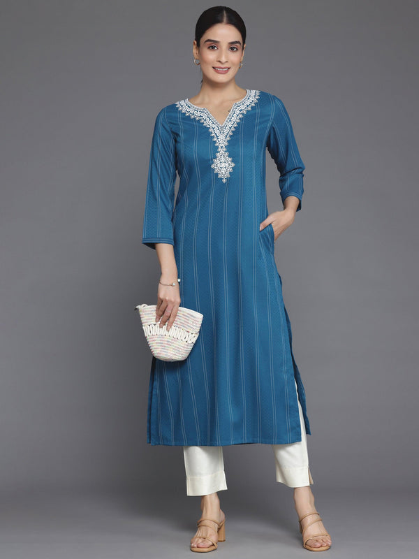 Teal Yoke Design Silk Straight Kurta - Jashvi