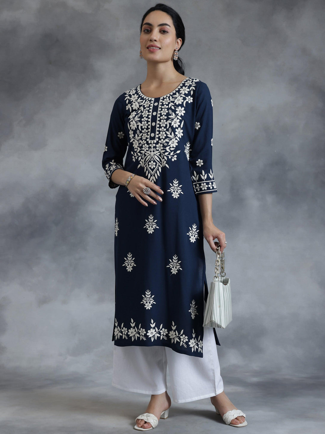 Blue Embroidered Rayon Straight Kurta - Jashvi