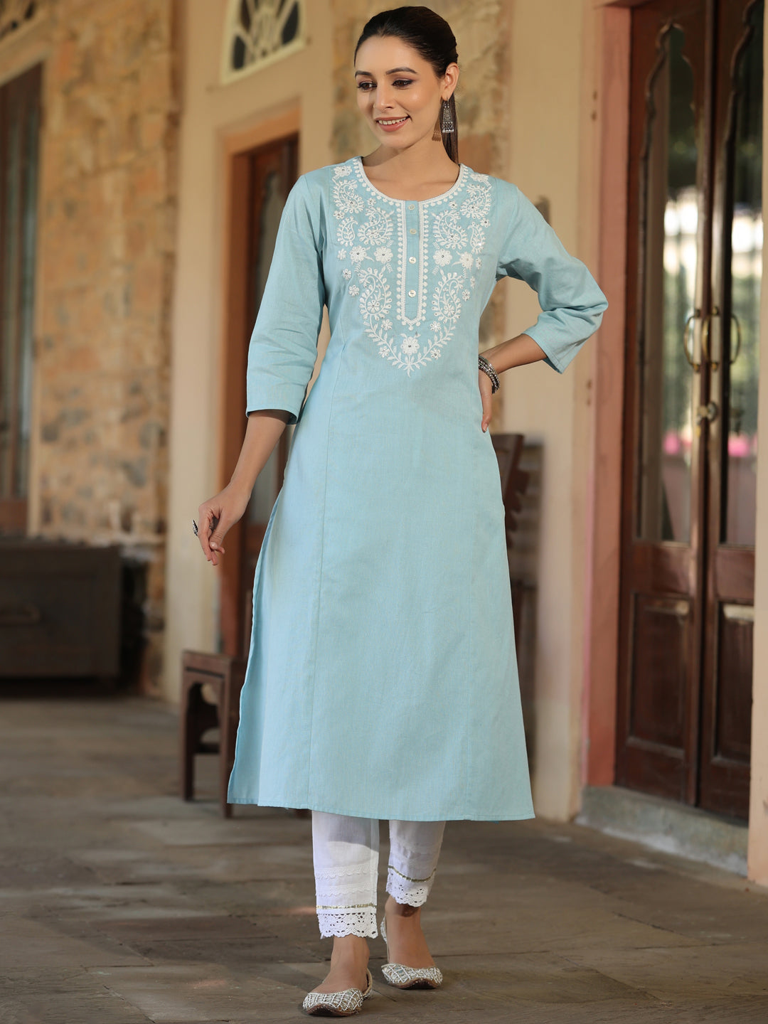 Women's Blue Cotton Flex Embroidered Straight Kurta - Juniper