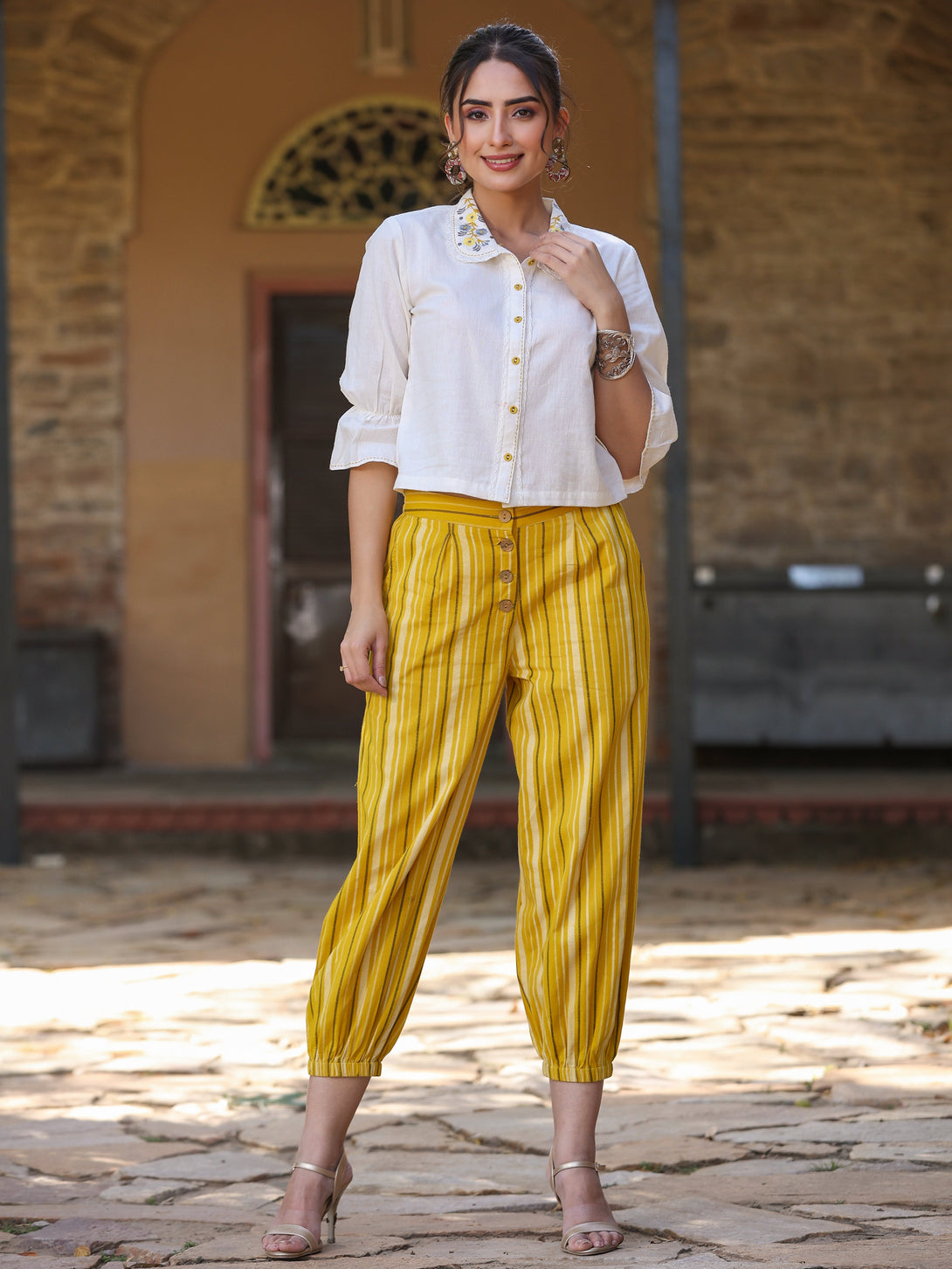 Women's Off-White And Mustard Cotton Flex Printed Clothing Set. - Juniper