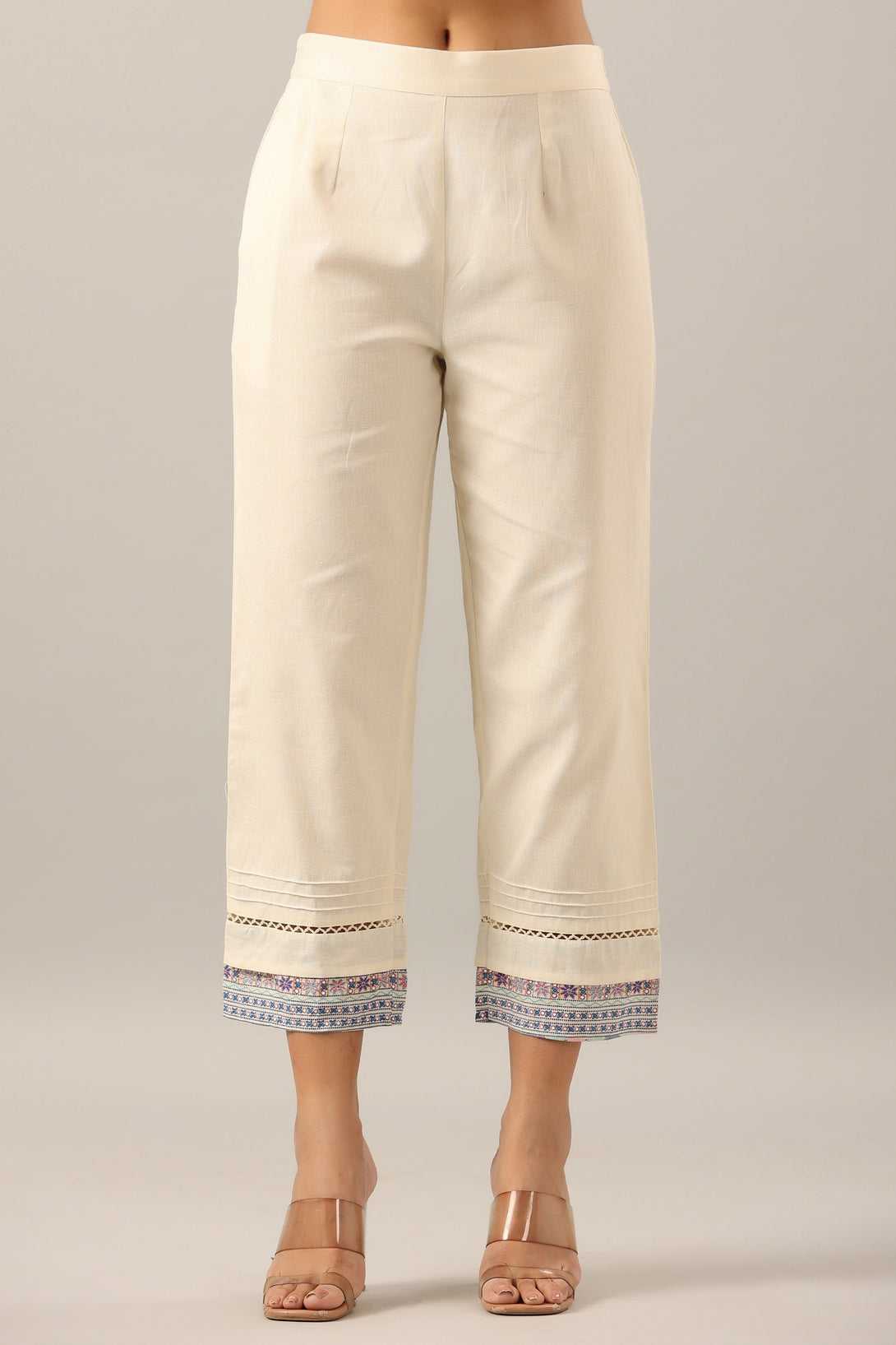 Women's Off-White Cotton Flex Solid Pant. - Juniper