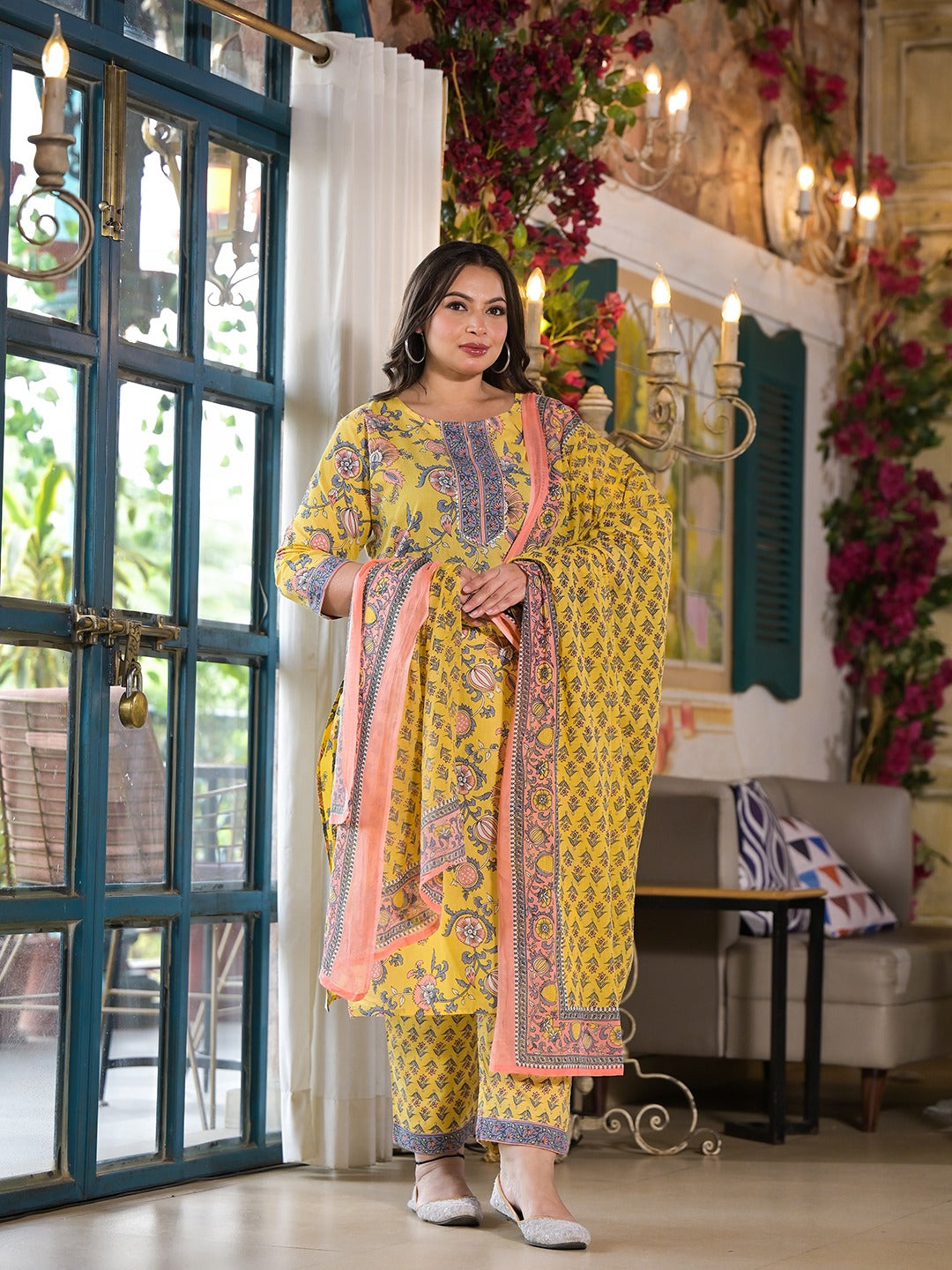 Women's Yellow Printed Plus Size Kurta With Trouser & Dupatta Set - Yufta