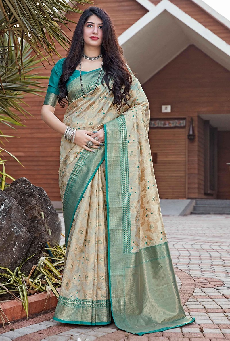 Women's Banarasi silk Traditional Saree - Monjolika