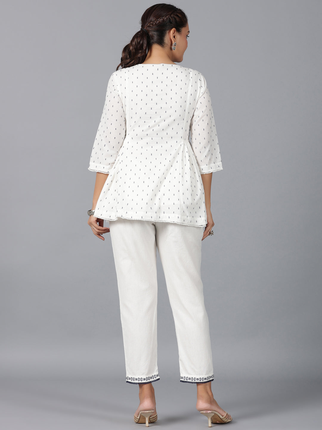 Women's Off-White Cotton Dobby Embroidered Clothing Set - Juniper