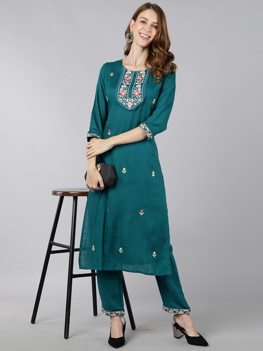 Women's Rayon Solid Straight Kurta Pant Set (Turquoise) - Kipek