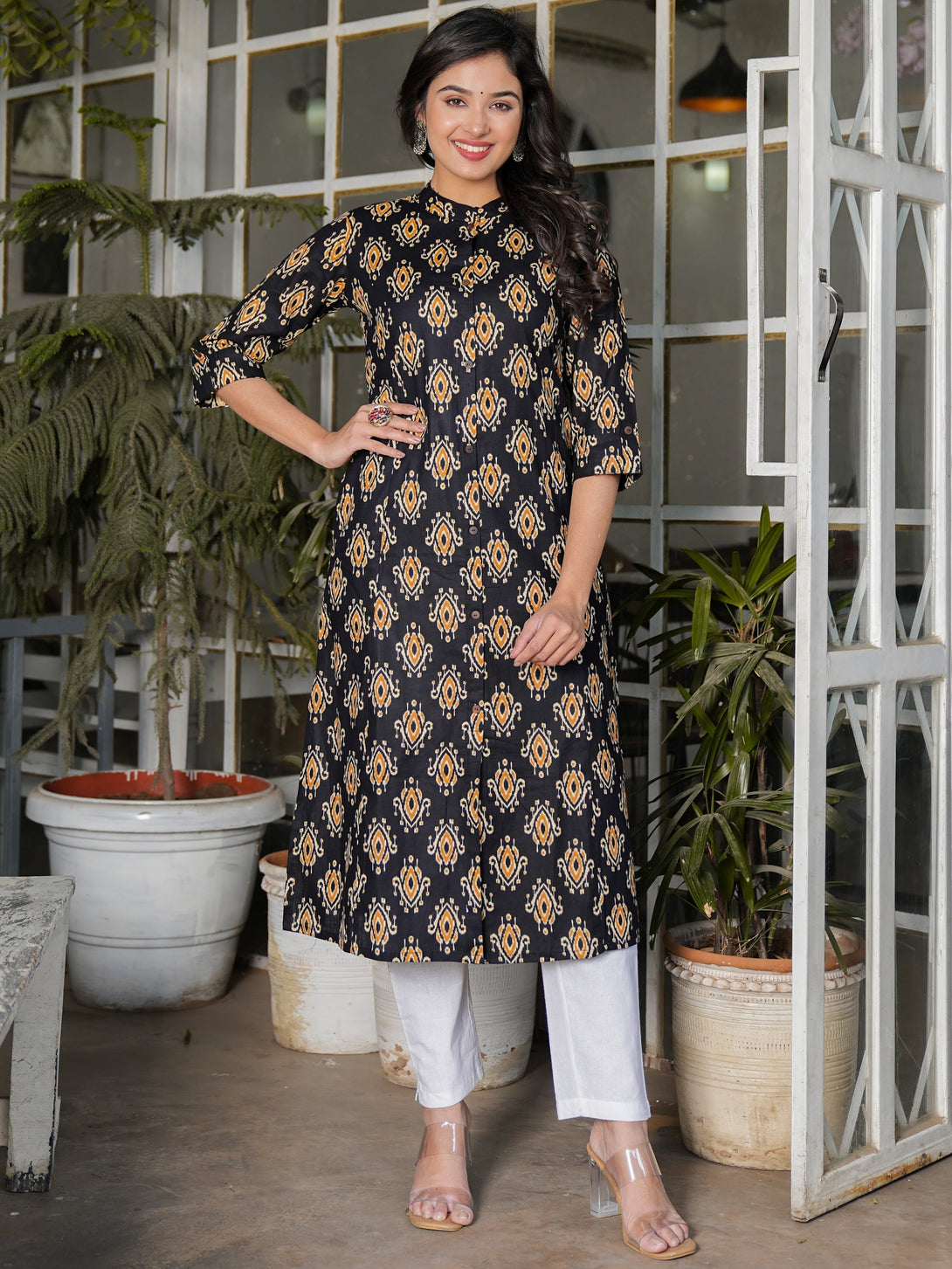 Women's Block Print Straight Cotton Black Stitched Kurta - Vbuyz