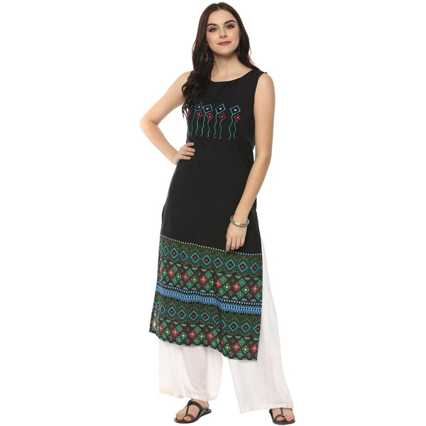 Women's Embroidered Border Print Kurta - Pannkh