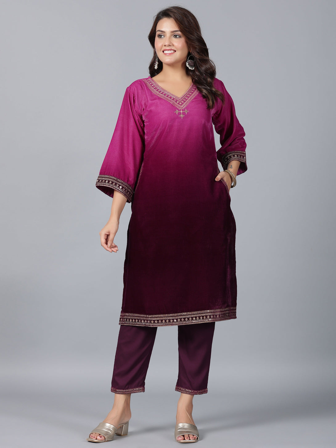 Women's Purple Velvet Embroidered Kurta & Pants Set - Juniper