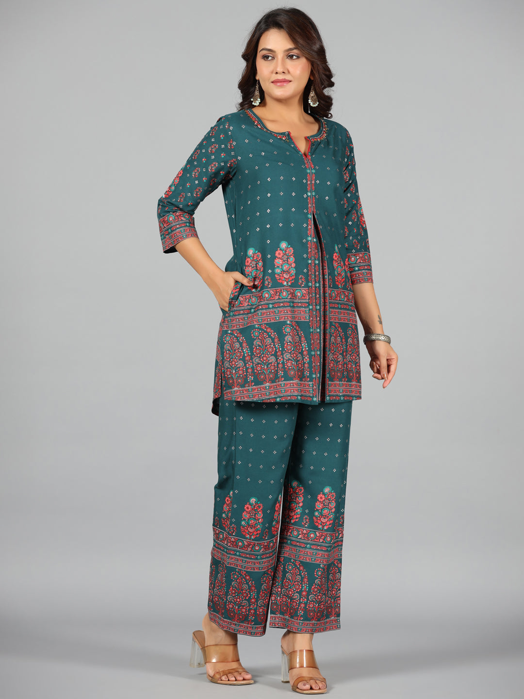 Women's Green Rayon Printed Kurta & Pants Set - Juniper