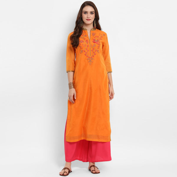 Women's Solid Embroidered Kurta - Pannkh