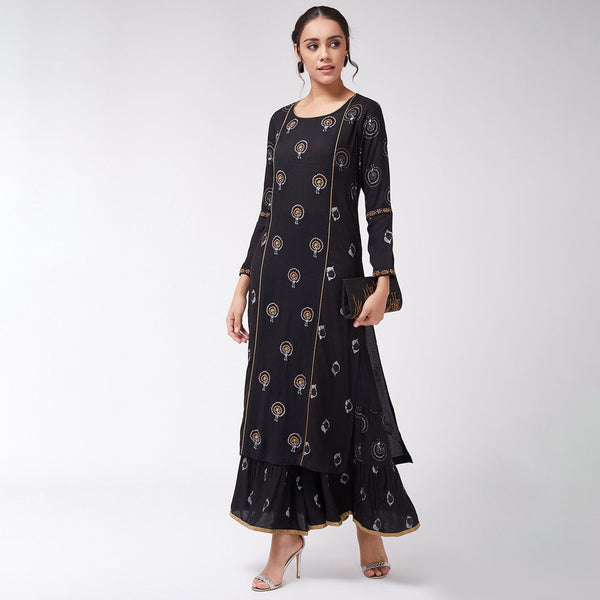 Women's Foil Printed And Embroidered Long Kurta - Pannkh