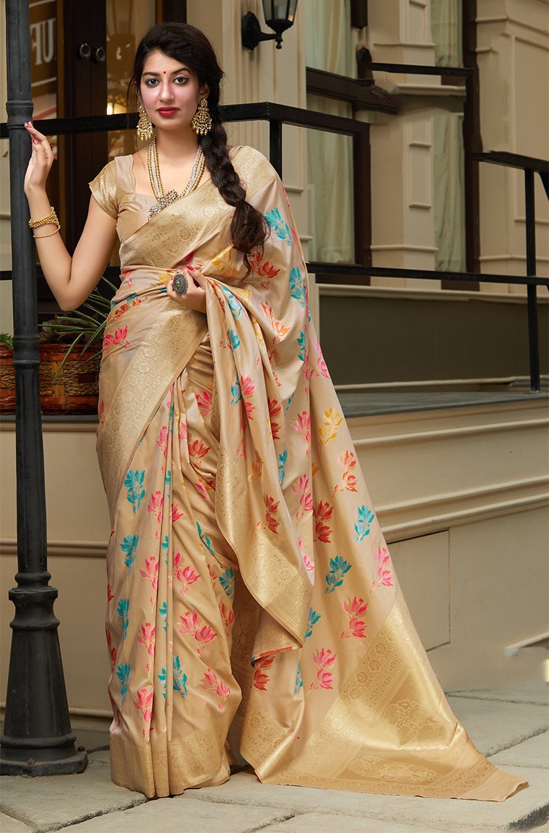 Women's Designed Banarasi Silk Festive Wear Saree14 - Monjolika