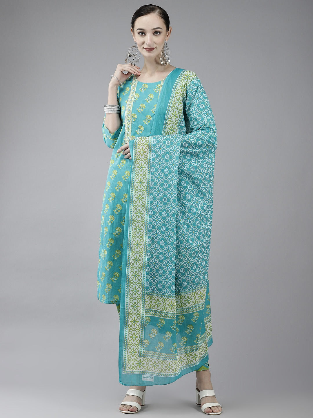 Women's Turquoise Blue Floral Print Kurta With Trousers & Dupatta - Yufta