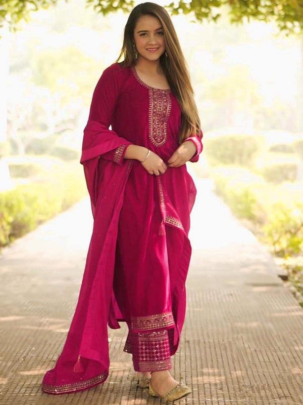 Pink Yoke Design Velvet Straight Suit With Dupatta - Jashvi