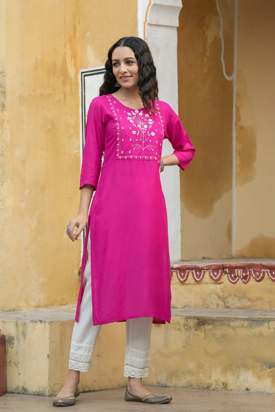 Women's Fuchsia Rayon Festive Wear Embroidered Straight Kurta - Juniper