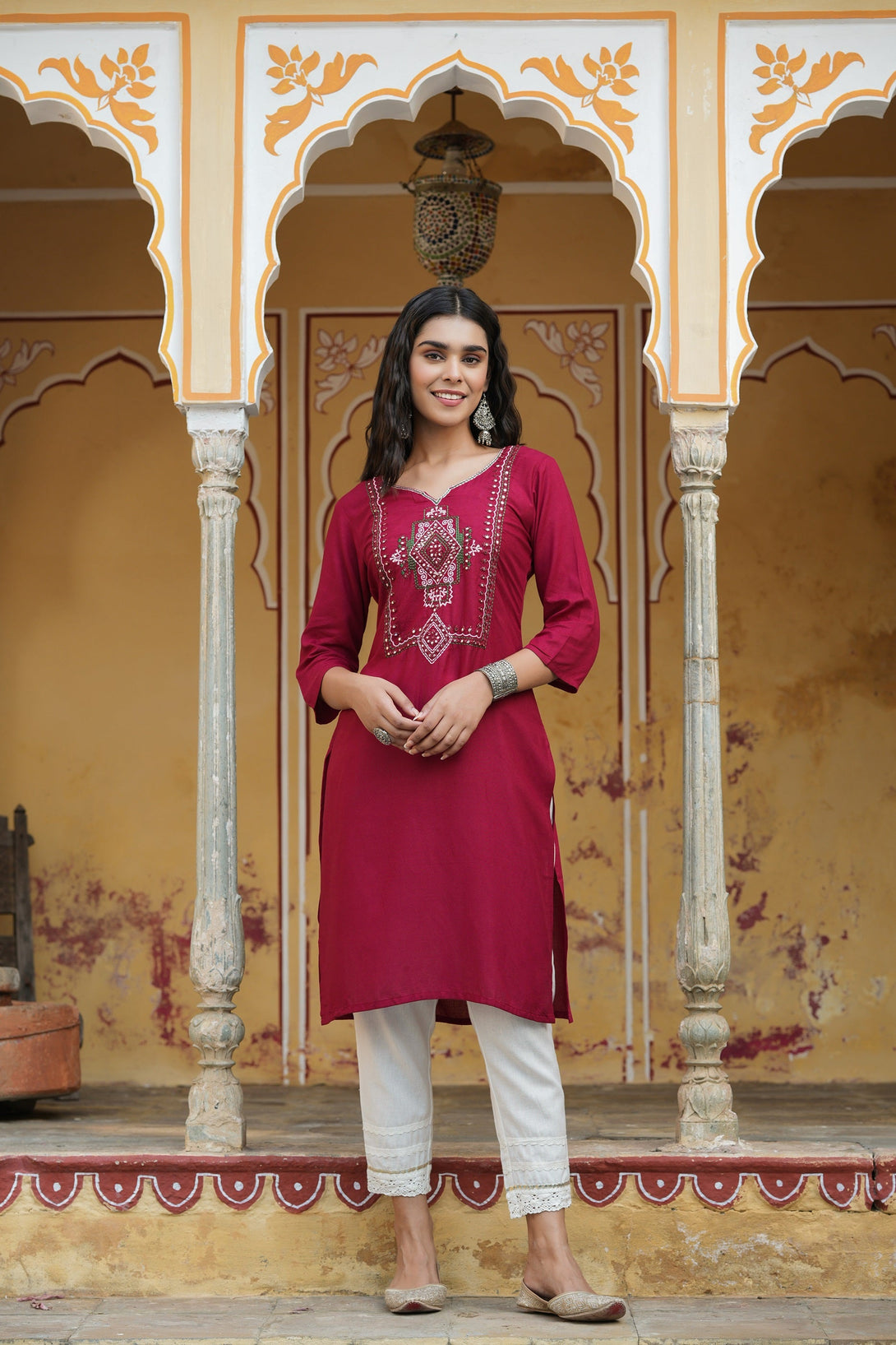 Women's Maroon Rayon Embroidered Straight Fiut Kurta - Juniper