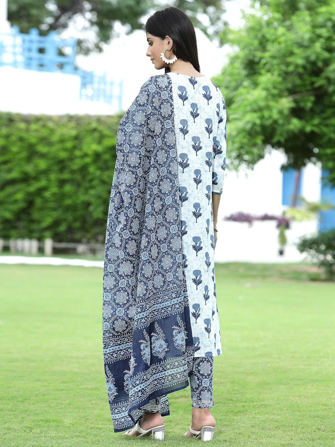 Women's Sagegreen Cotton Cambric Festive Printed Kurta Set - Juniper