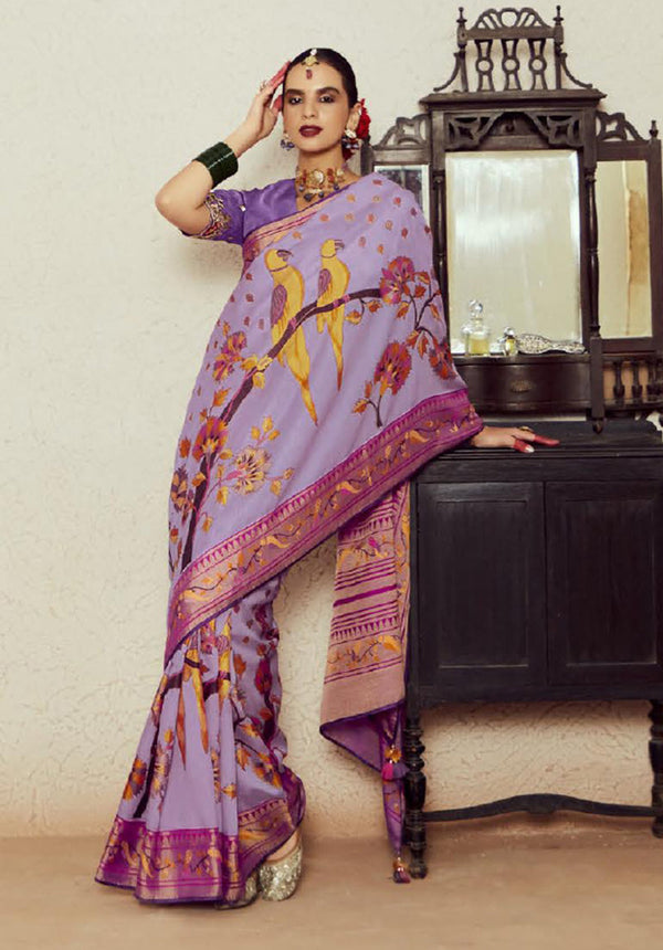 Women's Brasso Lavender Weaving Classic Saree With Unstiched Blouse - Monjolika Fashion