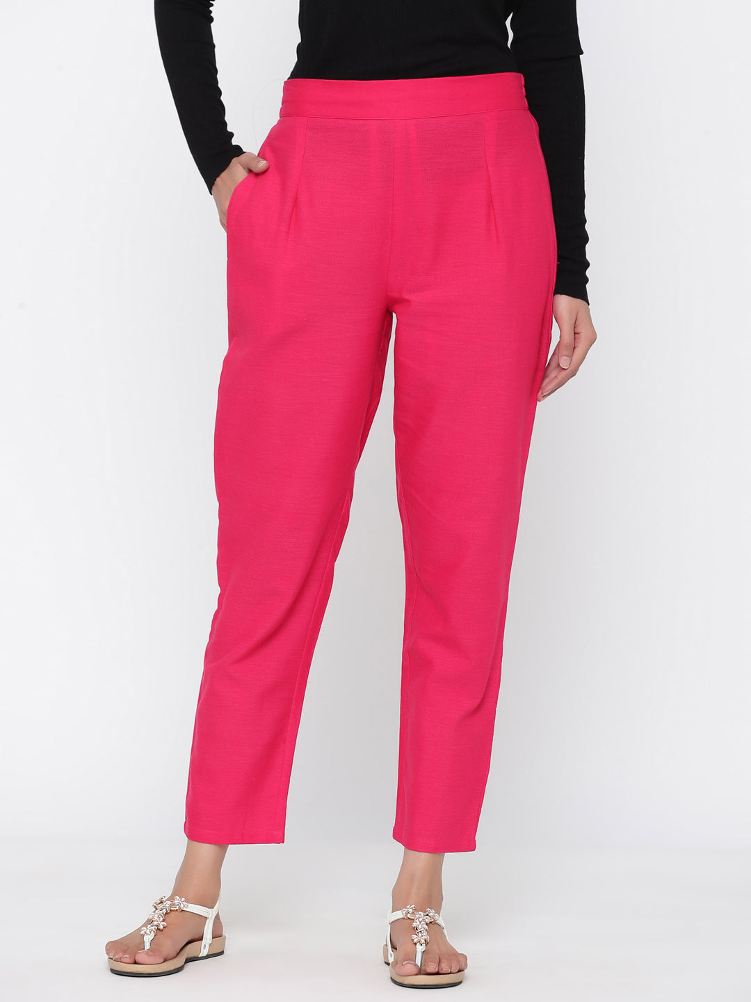 Women's Fuschia Cotton Solid Cigarette Pants - Juniper